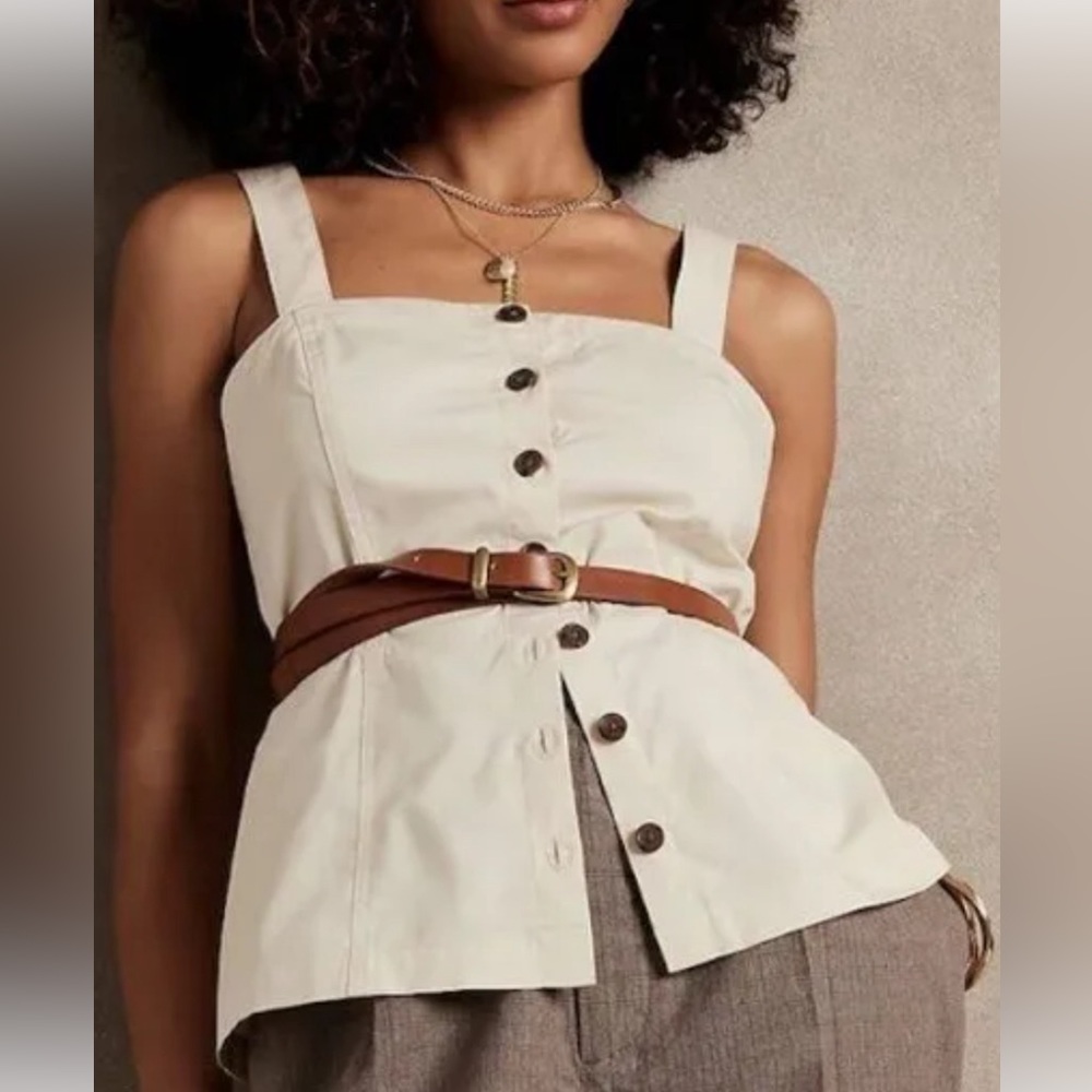 Button Down Tank
Color:Barely Beige
Size:10
